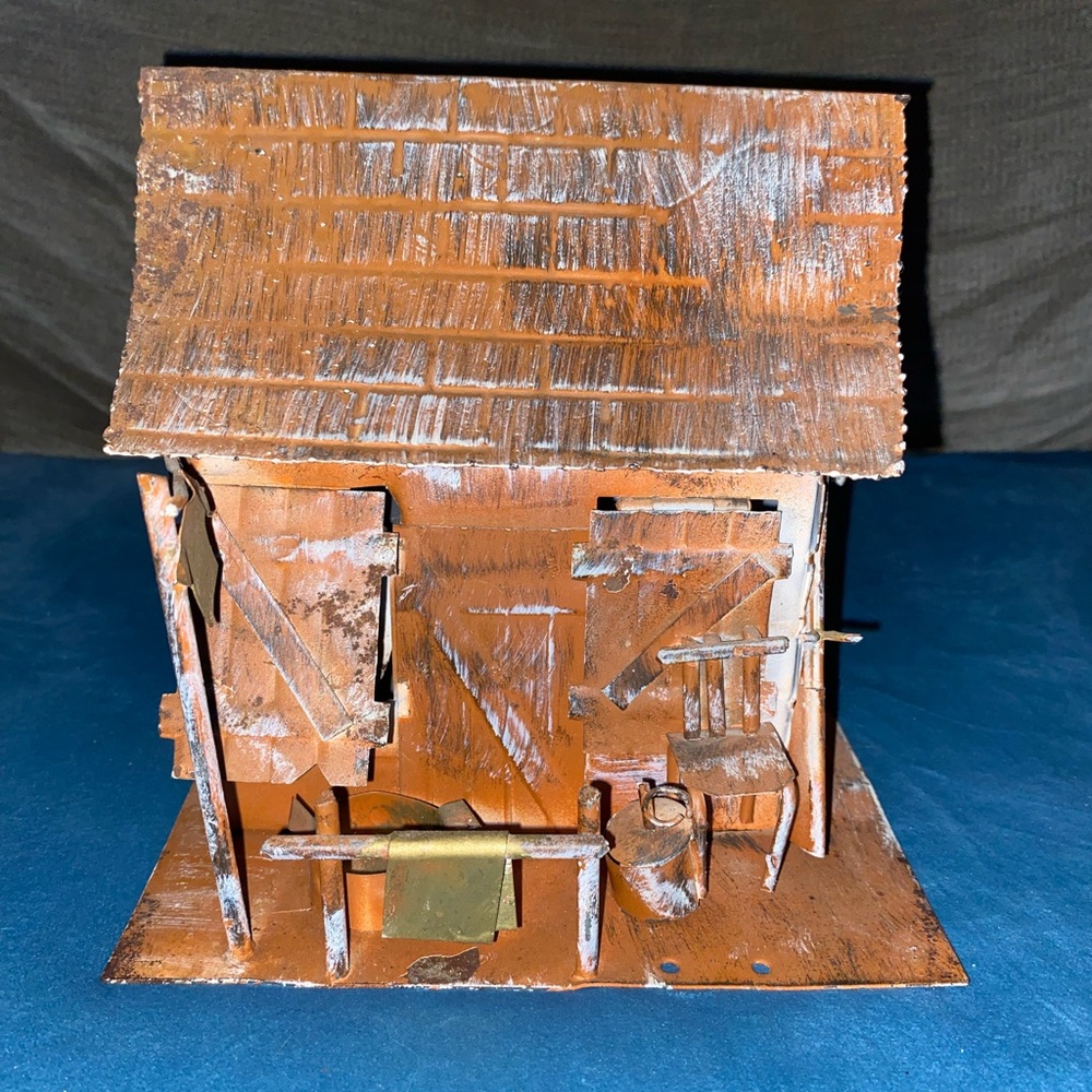 Rustic music box, metal movement, spanish house chair Rifle Aloe Hanging Clothes